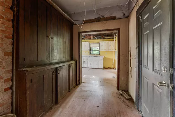 6761 Granville Road, Mount Vernon, OH 43050