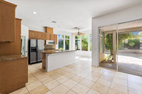 74765 Waring CT, Palm Desert, CA 92260