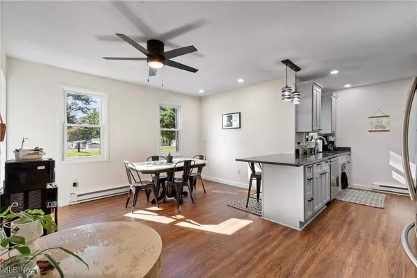 120 N Redfield ST, Lodi, OH 44254