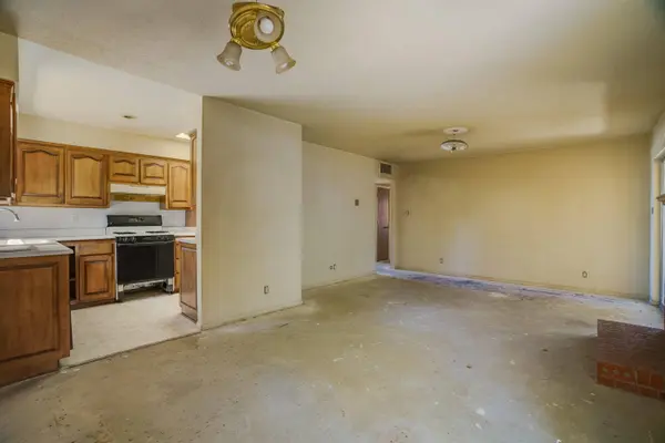 1708 KIRBY ST NE, Albuquerque, NM 87112