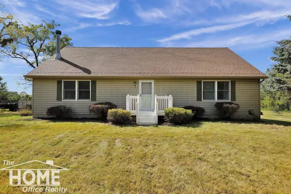 9013 Owosso Road, Fowlerville, MI 48836