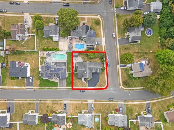 199 W Elmwood DR W, South Plainfield, NJ 07080