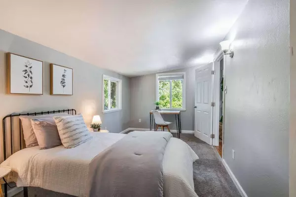 21513 Betty Ann CT, Los Gatos, CA 95033