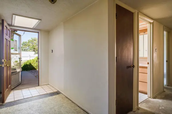 1708 KIRBY ST NE, Albuquerque, NM 87112