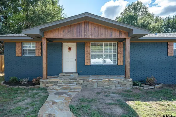 2319 County Road 3718, Athens, TX 75752