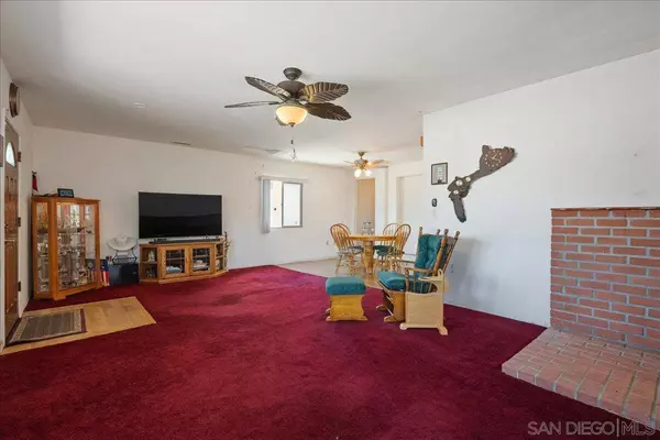 1119 Boulevard Pl, El Cajon, CA 92020