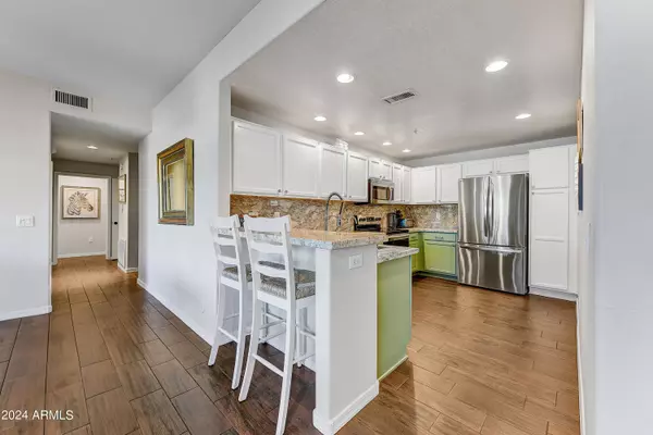 20121 N 76TH Street #1014, Scottsdale, AZ 85255