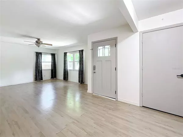 710 34TH AVE S, Saint Petersburg, FL 33705