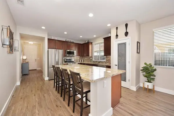 1101 Barnhill LN, Lincoln, CA 95648