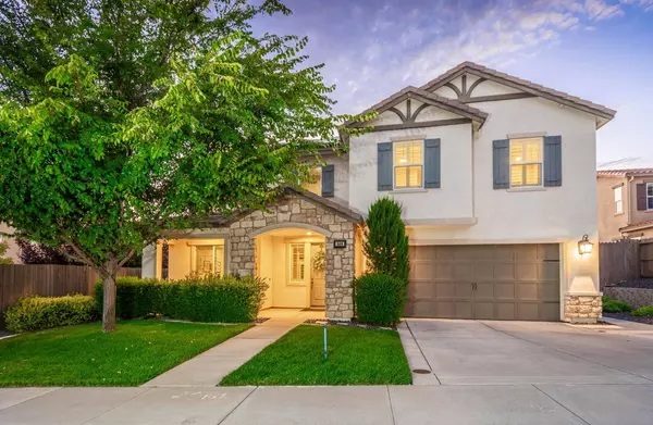 808 Dandelion LN, Rocklin, CA 95765