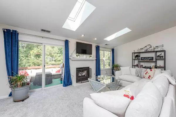 17122 W Cunningham Court #4B, Libertyville, IL 60048