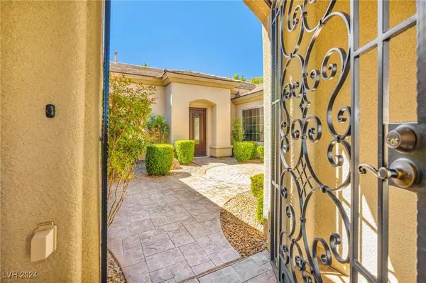 15 Old Marsh Court, Henderson, NV 89052