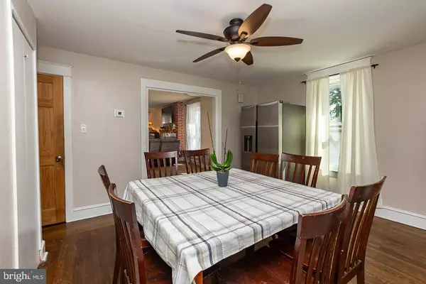 1100 LEIPER ST, Crum Lynne, PA 19022