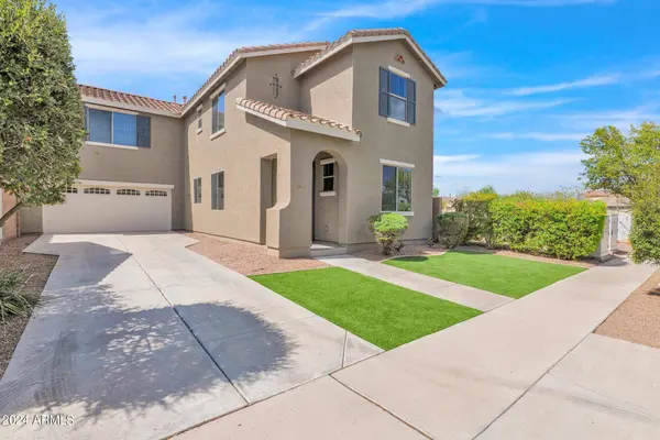 2028 S MARTINGALE Road, Gilbert, AZ 85295