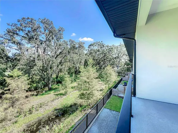 2161 LAKE HOWELL PRESERVE CT, Maitland, FL 32751