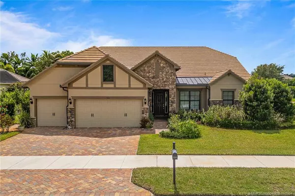 533 SW Sea Green ST, Palm City, FL 34990