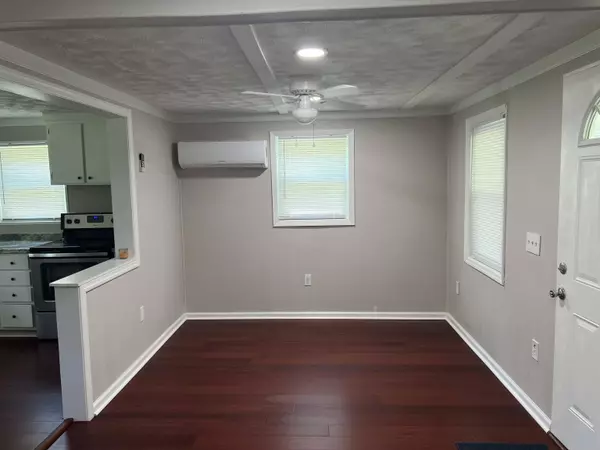 894 Dewey Johnson Way, Gretna, FL 32332