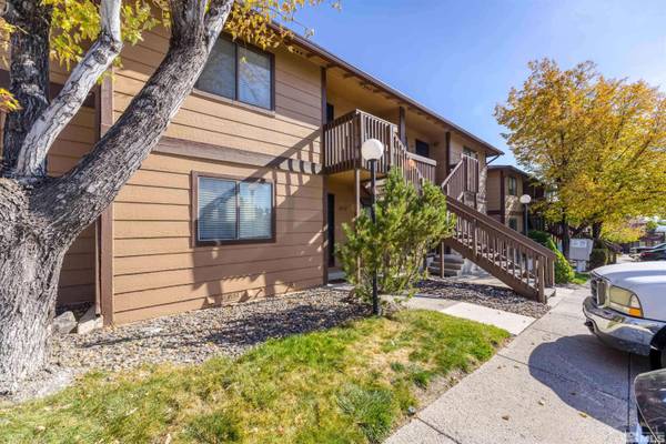 2972 Tierra Verde W, Reno, NV 89512