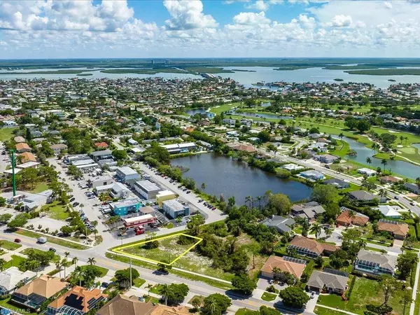 395 Bald Eagle DR, Marco Island, FL 34145