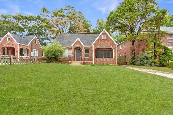 1373 Martin Luther King Jr DR NW, Atlanta, GA 30314