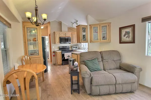 6886 Forest Ave., Space 97, Lakeside, AZ 85929