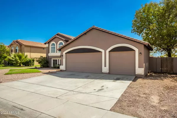 6233 W MESCAL Street, Glendale, AZ 85304