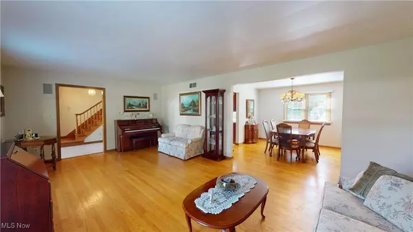 8062 Deerpath DR, Boardman, OH 44512