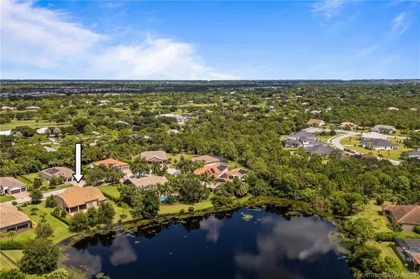 533 SW Sea Green ST, Palm City, FL 34990