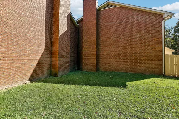 411 Westfield Dr #411, Nashville, TN 37221