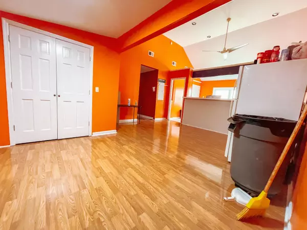 1473 Remount RD, North Charleston, SC 29406