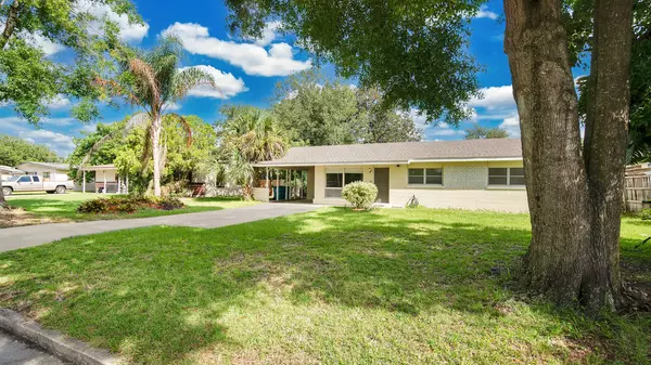 5651 Lido St, Orlando, FL 32807 - Front of Home