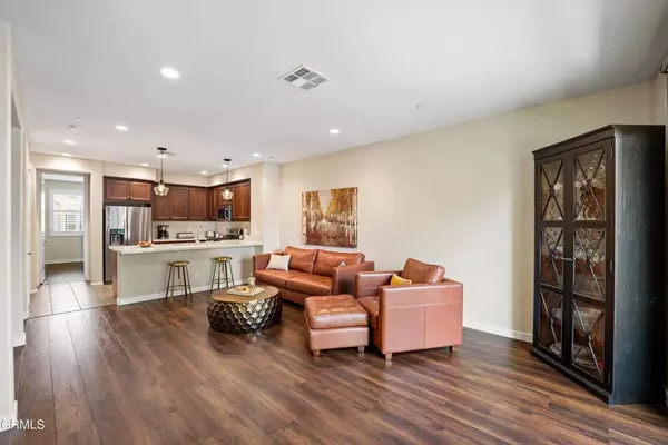 413 Camino Ruiz, Camarillo, CA 93012