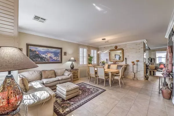 220 Du Fort Avenue, Henderson, NV 89002