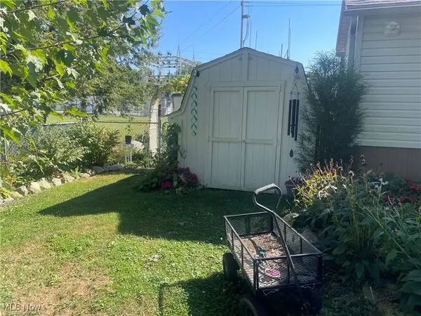 50 Moore ST, Hubbard, OH 44425