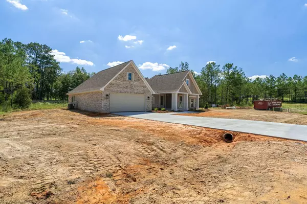 12 Redmont Dr., Sumrall, MS 39482