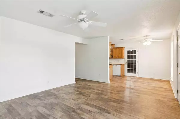 3151 Merriman ST, Port Neches, TX 77651