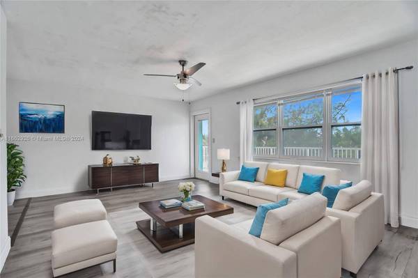 3922 NE 166th St #S206, North Miami Beach, FL 33160