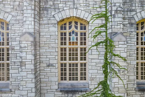 4300 N Hermitage AVE, Chicago, IL 60613