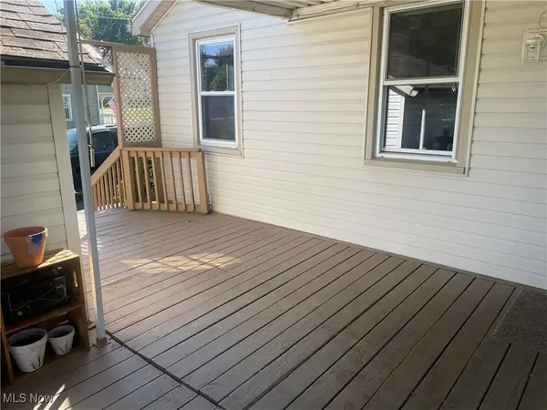 50 Moore ST, Hubbard, OH 44425