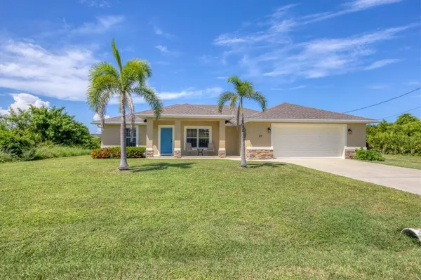27 BROADMOOR LN, Rotonda West, FL 33947