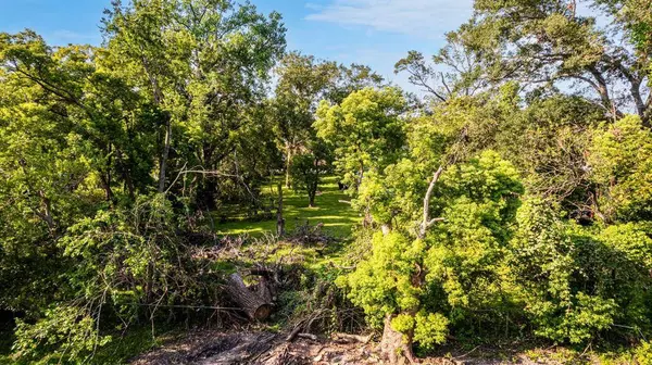 7422 Carothers ST, Houston, TX 77028