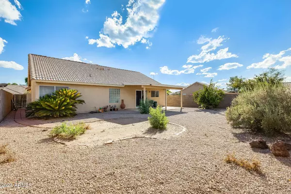 1432 W ORCHID Lane, Chandler, AZ 85224