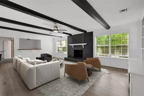 1523 Bodart DR, Houston, TX 77090