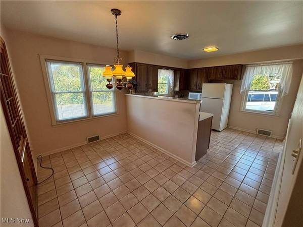 69590 Barton RD, St. Clairsville, OH 43950