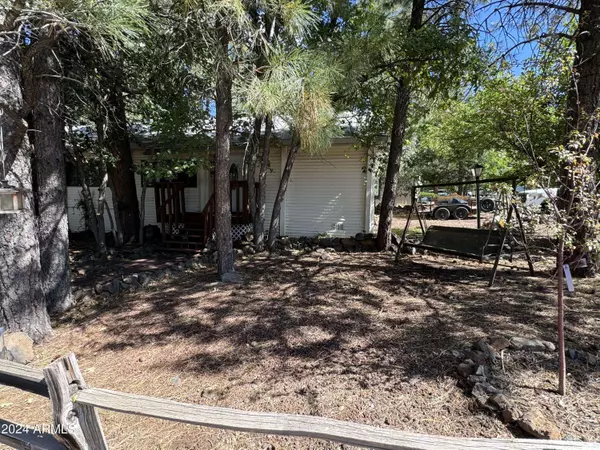 430 E LAGUNA Place, Munds Park, AZ 86017