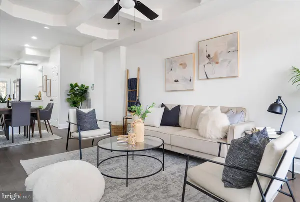 862 WHITMORE AVE, Baltimore, MD 21216