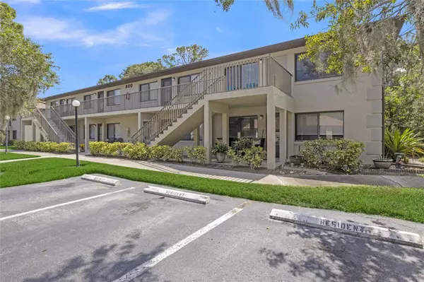 1601 BIG TREE RD #807, South Daytona, FL 32119