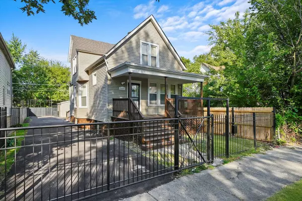 10604 S STATE ST, Chicago, IL 60628