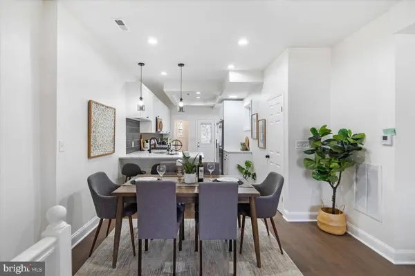 862 WHITMORE AVE, Baltimore, MD 21216