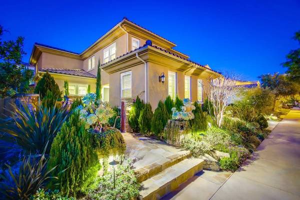 1008 San Pedro Dr SE, Albuquerque, NM 87108-4817